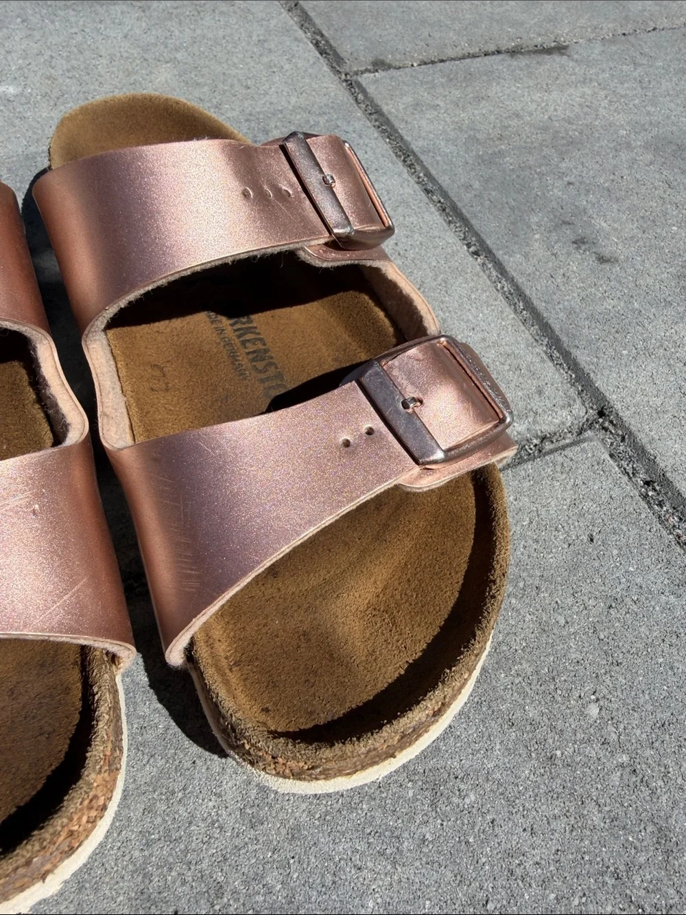 Birkenstock Kids Metallic Rose Gold Sandals C13